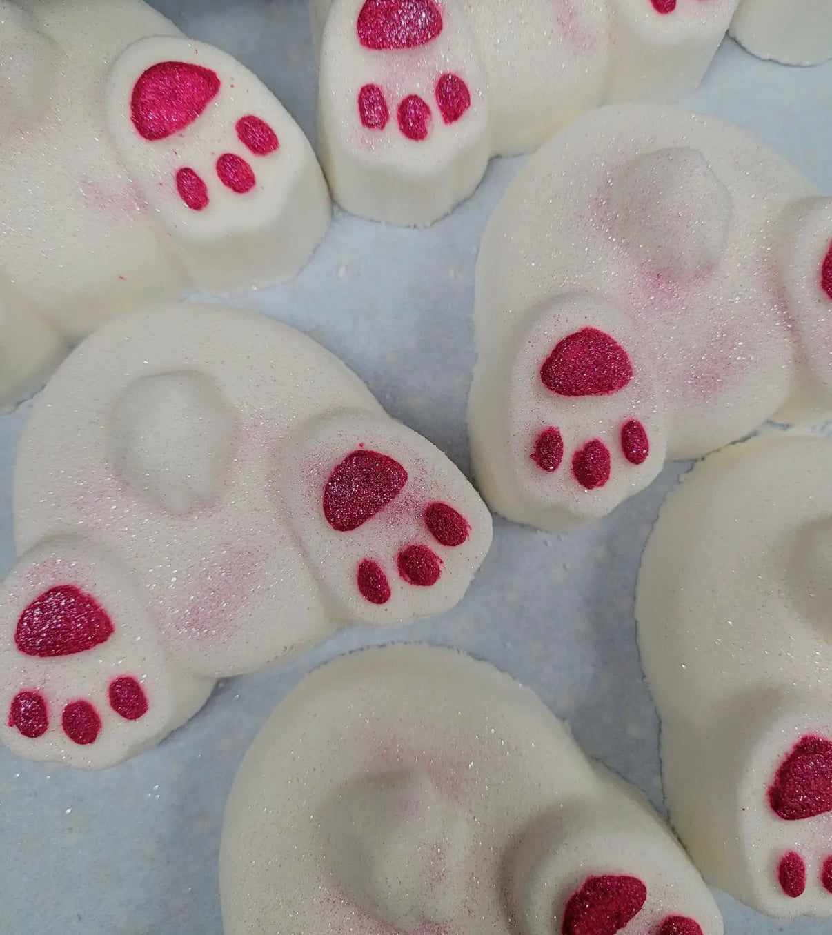 Bunny bombs bath set